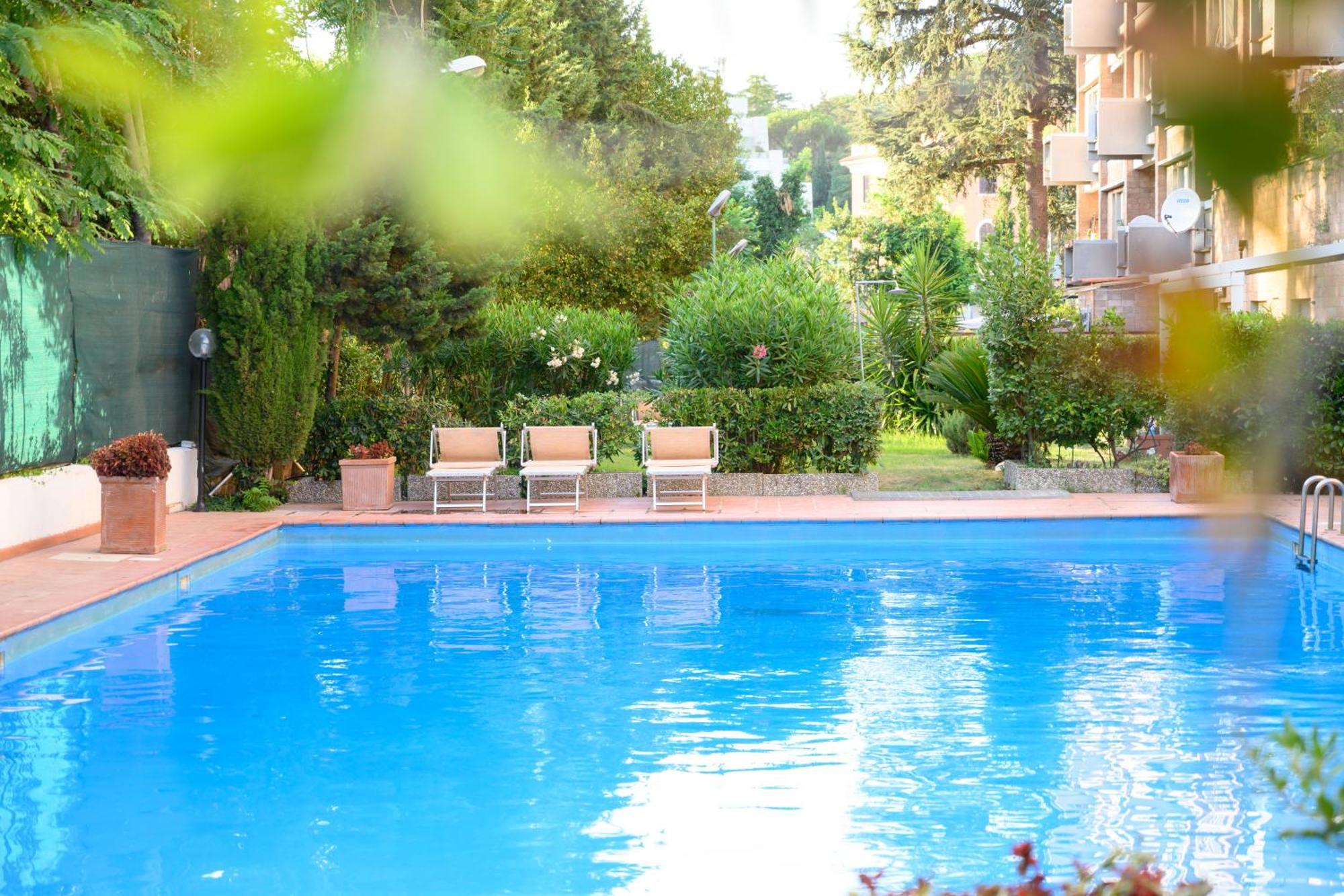 Laura Sweet Home Con Piscina Řím Exteriér fotografie